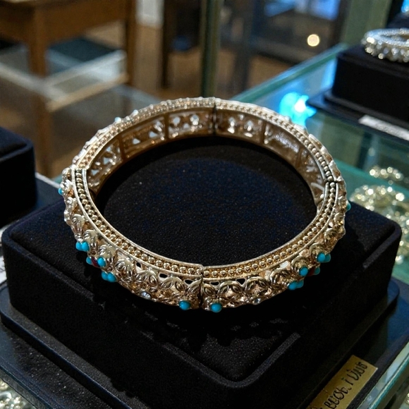 RJ Graziano bracelet Vintage expandable gold with multicolored stones - Picture 2 of 4